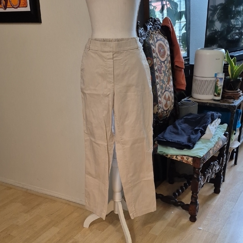Kiltie Khaki Pants Elastic Waist 3 Pockets